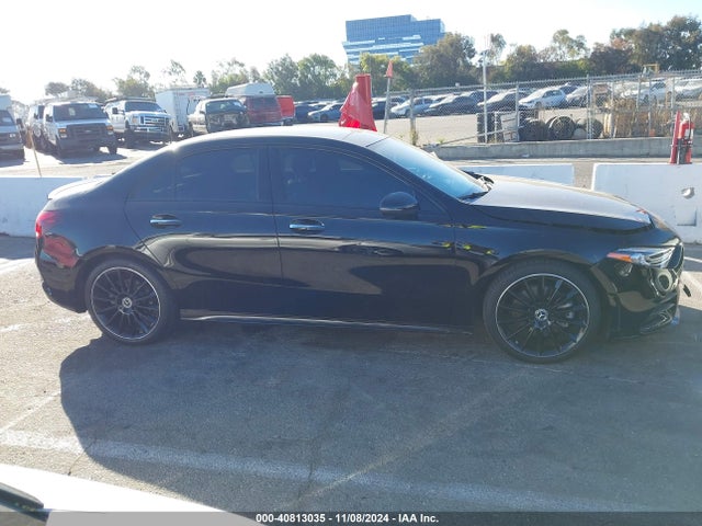 W1K3G4EB1MJ264036 Mercedes-Benz A 220