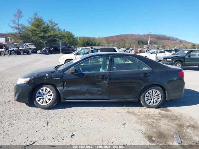 4T1BD1FK5EU104989 Toyota Camry Hybrid Le