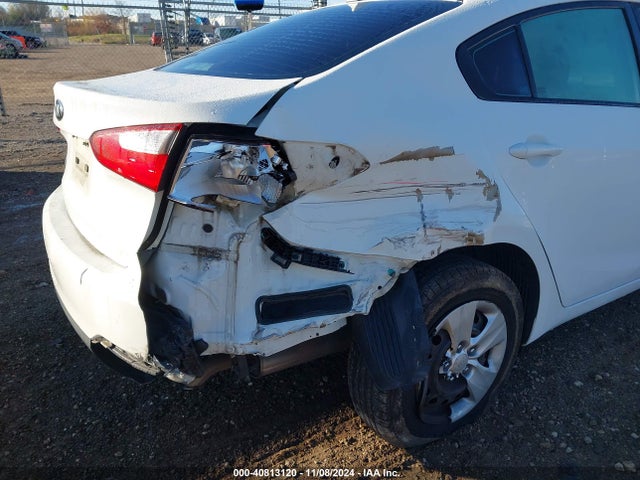 KIA FORTE LX 2016 KNAFK4A6XG5611971 Image 6