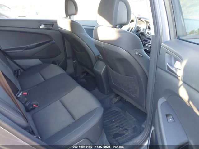 KM8J3CA42HU344962 Hyundai TUCSON SE