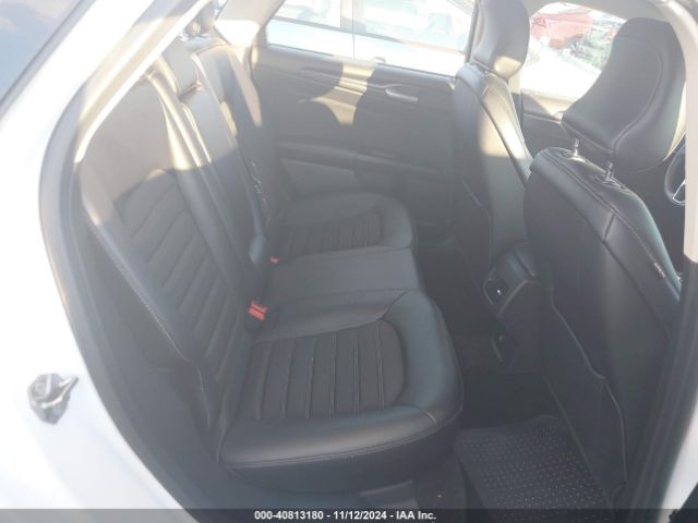3FA6P0H77JR108324 Ford FUSION SE