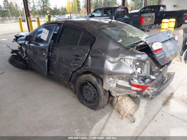 4S3GKAA67J3607837 Subaru Impreza 2.0i
