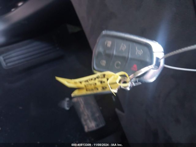 1GYS3DKJ7JR292489 Cadillac Escalade Platinum
