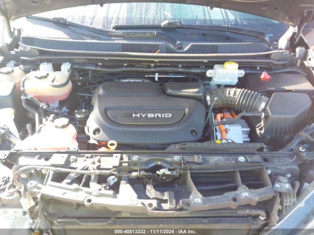 2C4RC1L75JR157656 Chrysler Pacifica Hybrid Touring L