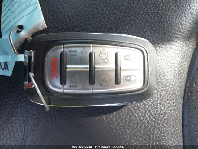 2C4RC1L75JR157656 Chrysler Pacifica Hybrid Touring L