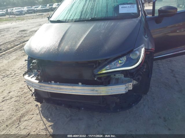 2C4RC1L75JR157656 Chrysler Pacifica Hybrid Touring L