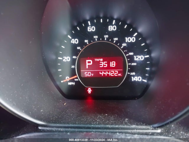 KIA SOUL + 2019 KNDJP3A59K7001699 Image 14