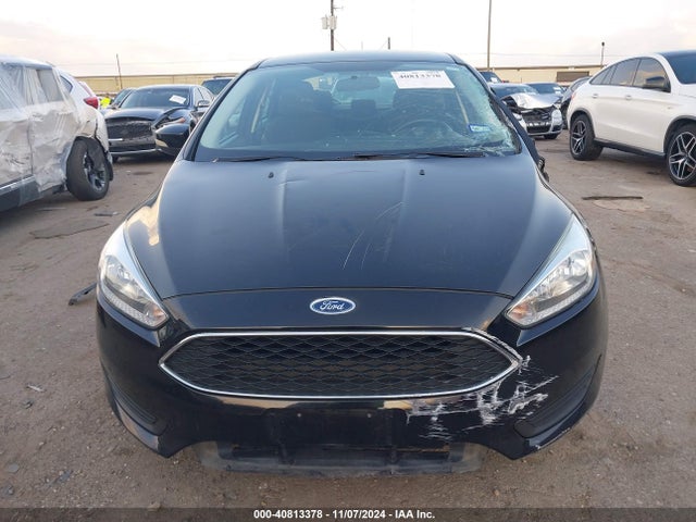 Ford FOCUS SE 2017 1FADP3F28HL207730 Image 11