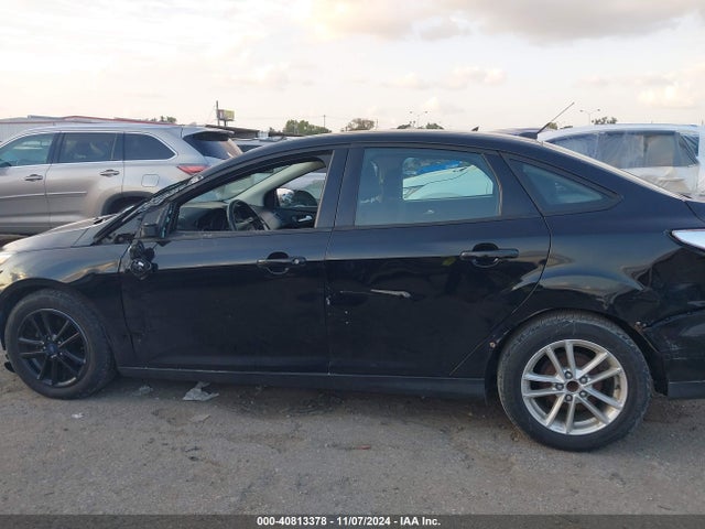 Ford FOCUS SE 2017 1FADP3F28HL207730 Image 13