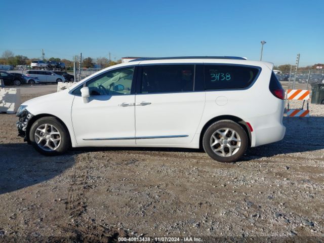 2C4RC1BG2LR115742 Chrysler Pacifica Touring L