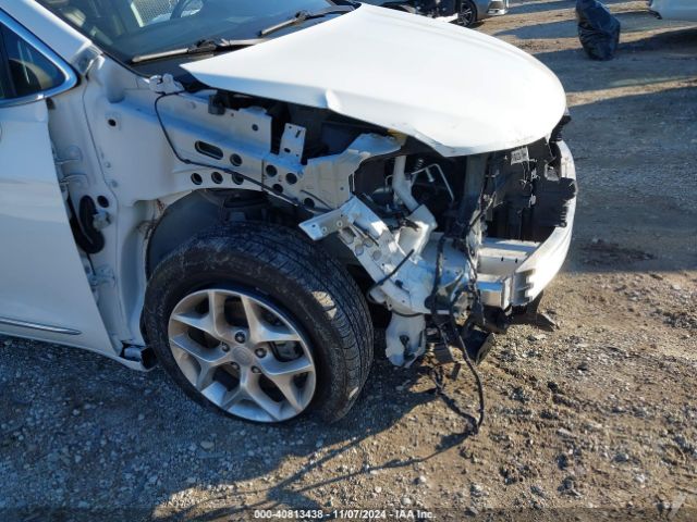 2C4RC1BG2LR115742 Chrysler Pacifica Touring L