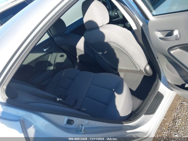 3KPFK4A75JE170368 KIA FORTE LX