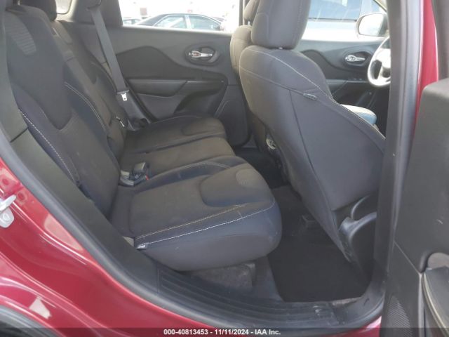 1C4PJLCB0HW508620 Jeep Cherokee Latitude Fwd