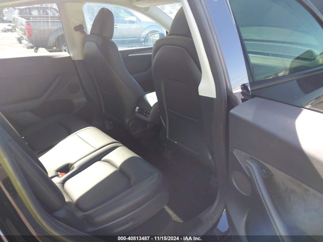 2023 TESLA MODEL Y 7SAYGAEE8PF769580 Photo 7