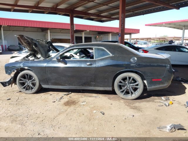 2C3CDZAG4JH282212 Dodge Challenger Sxt Plus