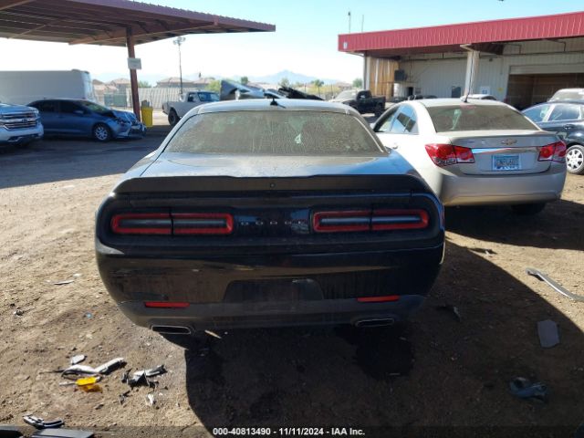 2C3CDZAG4JH282212 Dodge Challenger Sxt Plus