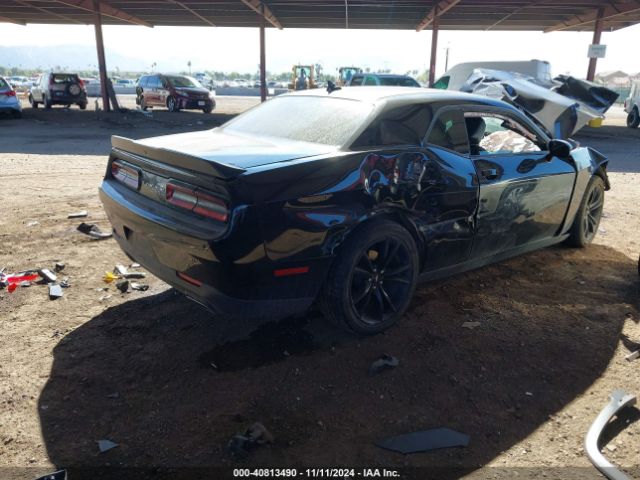 2C3CDZAG4JH282212 Dodge Challenger Sxt Plus