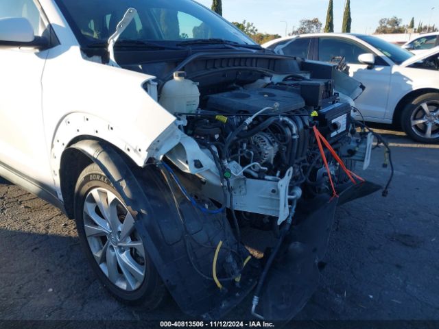 KM8J23A43LU180293 Hyundai TUCSON SE