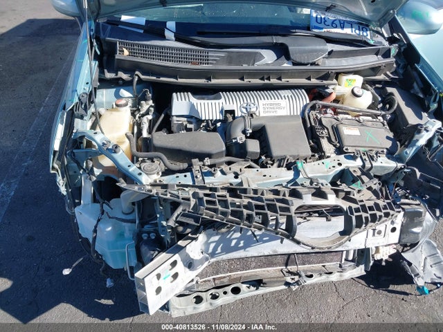 Toyota Prius V Four 2017 JTDZN3EU5HJ059881 Image 10