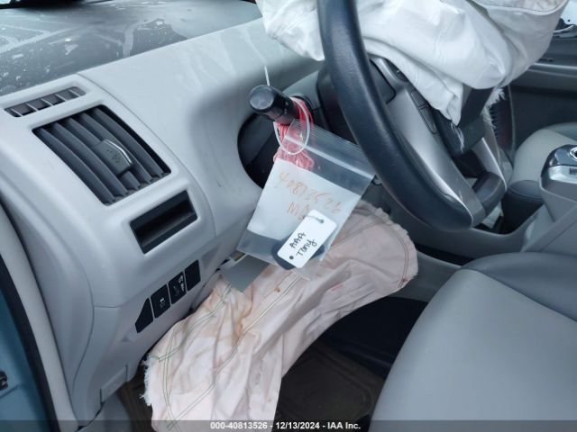 Toyota Prius V Four 2017 JTDZN3EU5HJ059881 Image 18