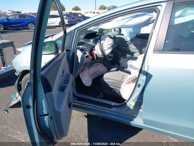 Toyota Prius V Four 2017 JTDZN3EU5HJ059881 Image 5