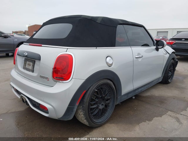 2016 MINI COOPER CONVERTIBLE WMWWG9C56G3C22357 Photo 3
