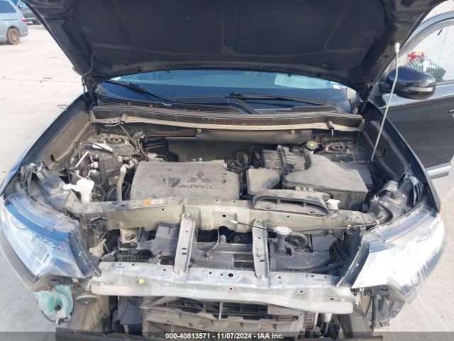 JA4AZ3A36JZ039011 Mitsubishi Outlander Se