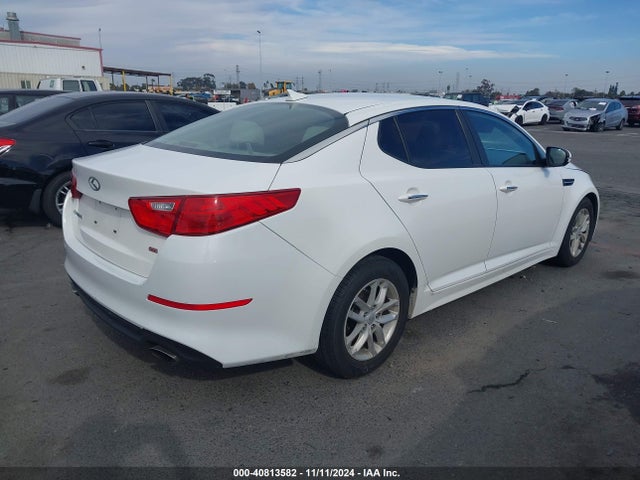 KIA Optima Lx 2015 KNAGM4A73F5664582 Image 4