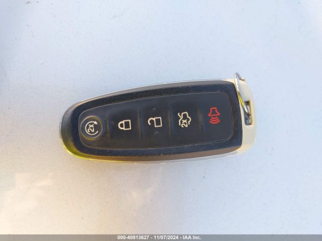 1FADP5CU2GL117330 Ford C-max Energi Sel