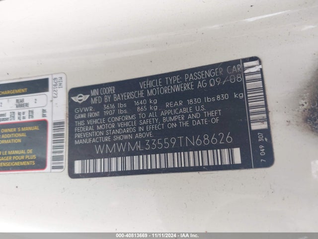 2009 MINI COOPER CLUBMAN WMWML33559TN68626 Photo 8