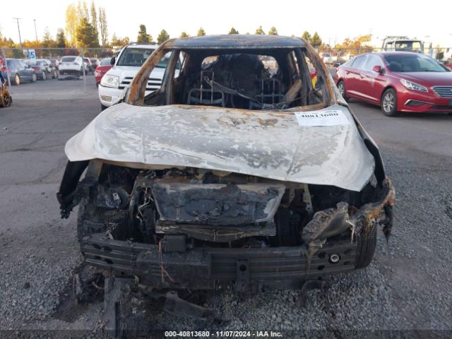 1N4AZ1CP8KC303849 Nissan LEAF S