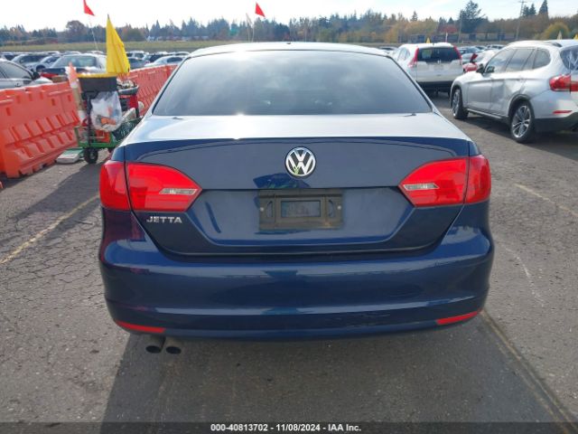 3VW2K7AJ5EM296444 Volkswagen Jetta 2.0l S