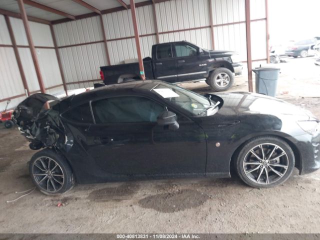 JF1ZNAA15J9701125 Toyota 86