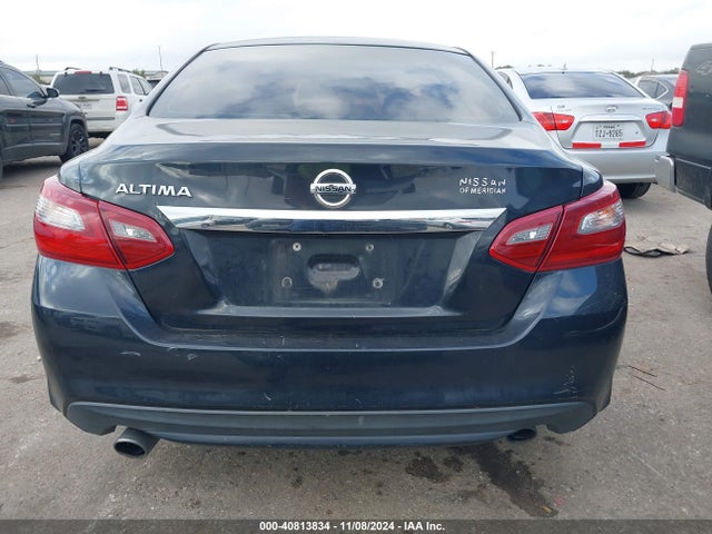 Nissan Altima 2.5 S 2018 1N4AL3AP3JC225351 Image 16