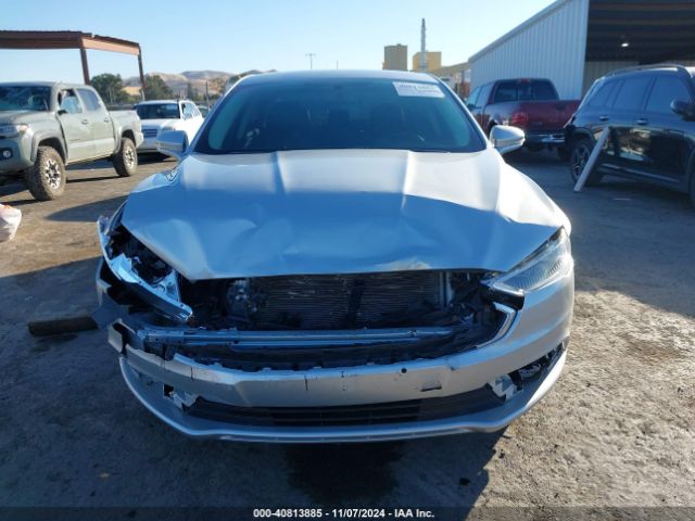 3FA6P0PU3JR167927 Ford Fusion Energi Se Luxury