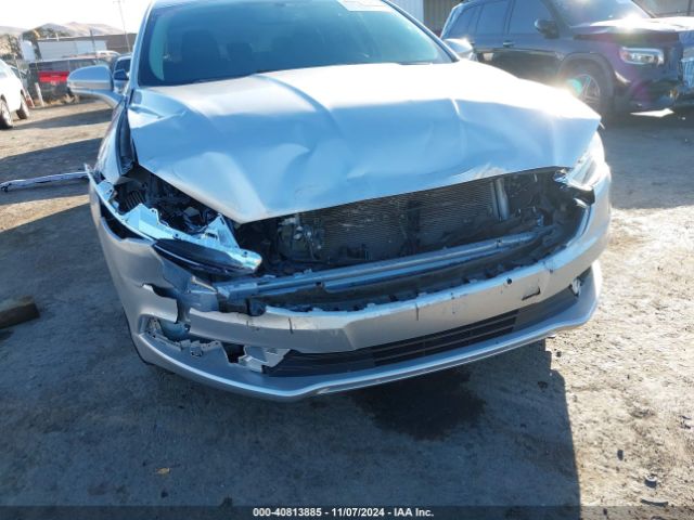 3FA6P0PU3JR167927 Ford Fusion Energi Se Luxury
