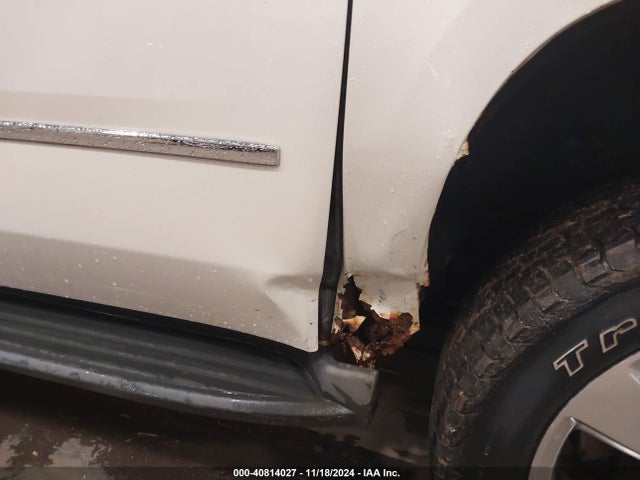 1GNSKJKC3FR177864 Chevrolet Suburban 1500 Lt