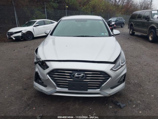 5NPE24AF3KH772329 Hyundai SONATA SE