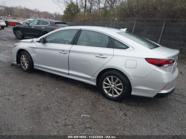 5NPE24AF3KH772329 Hyundai SONATA SE