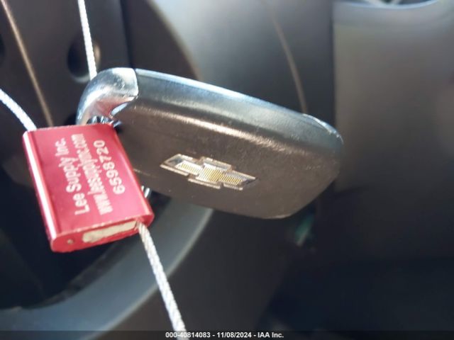 1GNERFKW7KJ300171 Chevrolet Traverse Ls