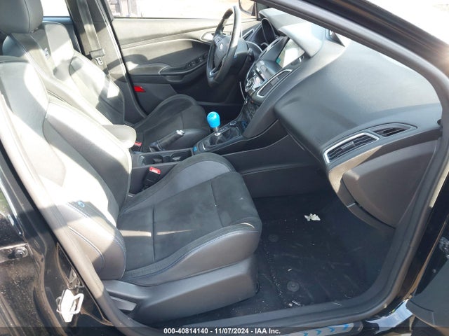 Ford FOCUS RS 2017 WF0DP3TH6H4123898 Image 5