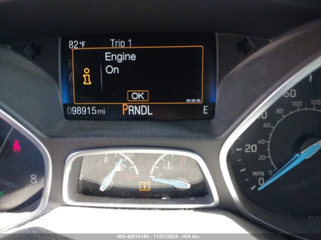 1FADP3F23GL277182 Ford FOCUS SE