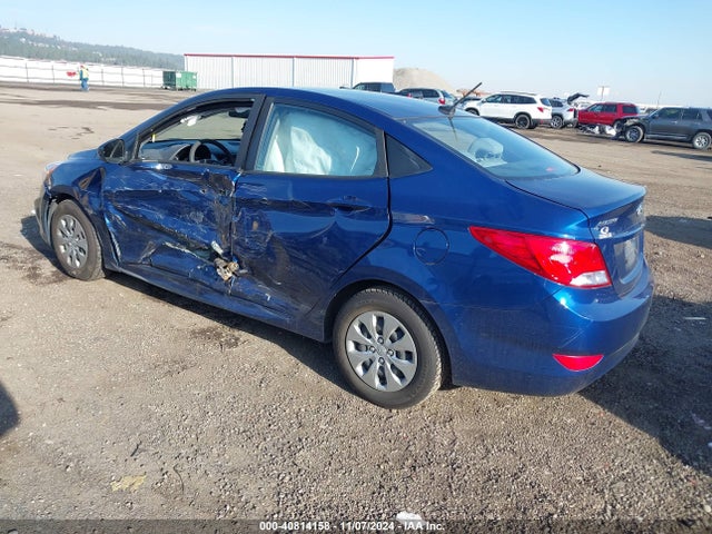 Hyundai ACCENT SE 2017 KMHCT4AEXHU181517 Image 3