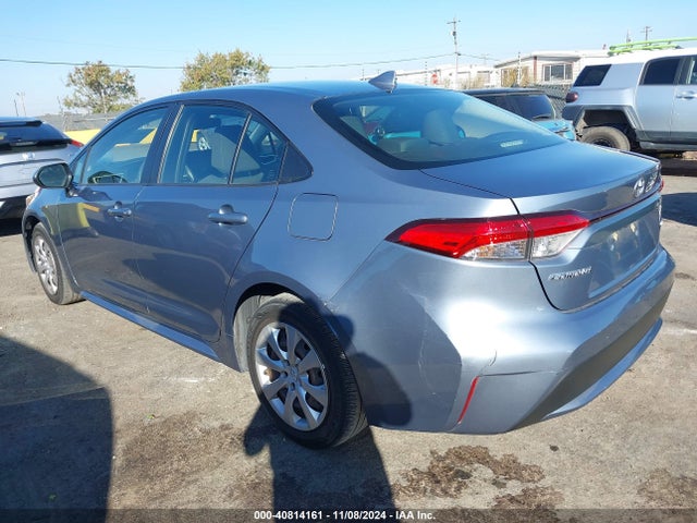 Toyota COROLLA LE 2021 JTDEPMAE7MJ144406 Image 3