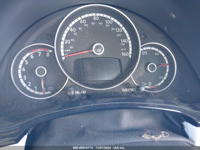 3VWF17AT2FM604838 Volkswagen 2015