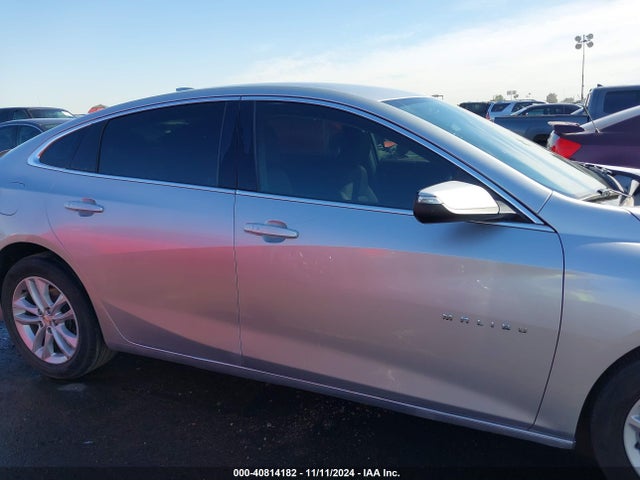 Chevrolet MALIBU LT 2018 1G1ZD5ST9JF246763 Image 13