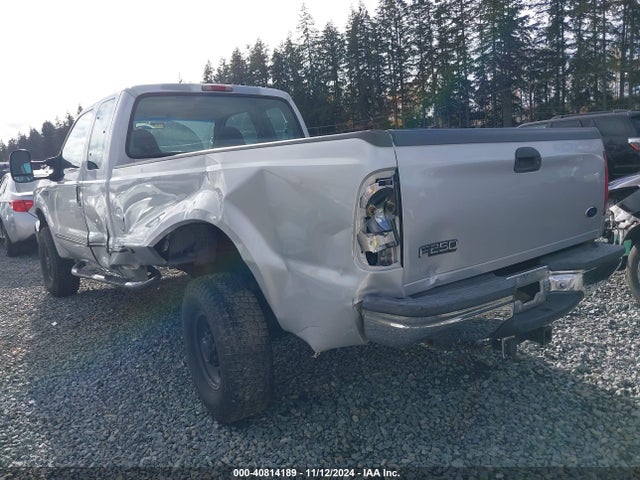 1999 FORD SUPER DUTY F-250 1FTNX21F8XEA84808 Photo 2