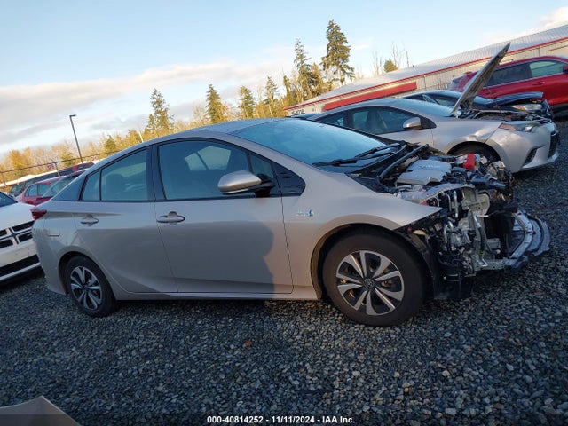 Toyota Prius Prime Advanced 2018 JTDKARFP4J3073225 Image 14