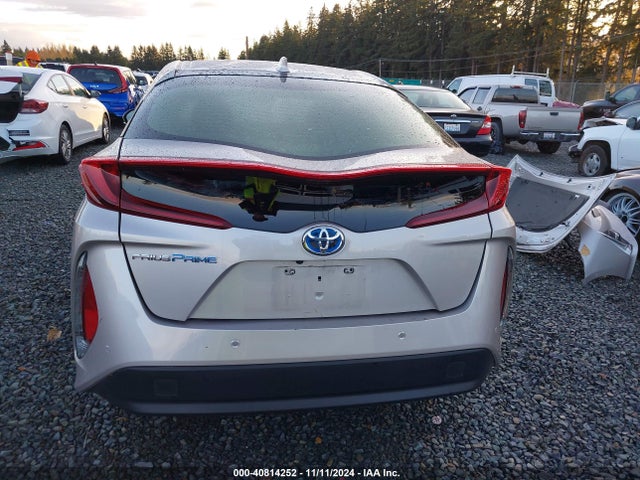 Toyota Prius Prime Advanced 2018 JTDKARFP4J3073225 Image 17