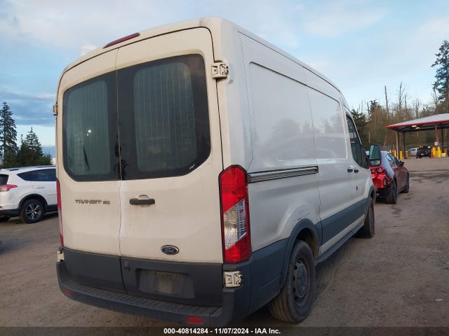 Ford Transit-150 2015 1FTNE1CM5FKA32550 Image 4